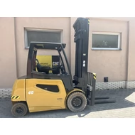 Kép 1/4 - CATERPILLAR EP40C2 Elektromos homlokvillás targonca