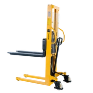 Kép 2/7 - STAXX 1,5 tonnás 1,6 méter magasemelésű kézi raklapemelő