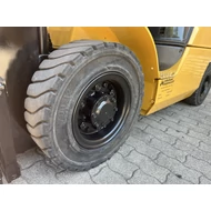 Kép 6/11 - CATERPILLAR GP25N 2.5 tonna teherbírású gázos homlokvillás targonca