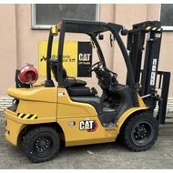 Kép 2/4 - CATERPILLAR GP30N gázüzemű homlokvillás ellensúlyos targonca