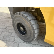 Kép 10/14 - CATERPILLAR GP35N 3,5 tonna teherbírású belsőégésű homlokvillás targonca