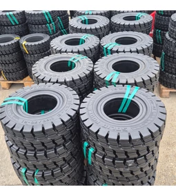 Megérkezett a legújabb Solid Force targonca gumi szállítmányunk: Frissesség és maximális kopásállóság!