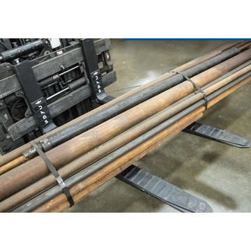 MÁGNESES LECSÚSZÁSGÁTLÓ EMELŐVILLÁRA