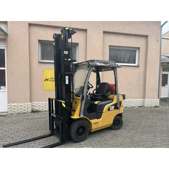 CATERPILLAR GP18N 1,8 tonna teherbírású belsőégésű homlokvillás targonca